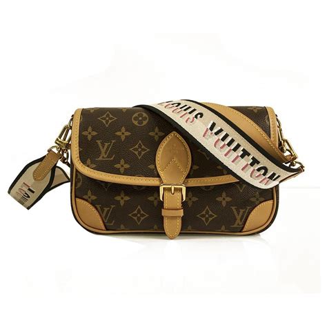 most popular louis vuitton shoulder bag|Louis Vuitton detachable shoulder bags.